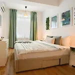 Long Stays Heaven - Comfortable & Spacious Apartments In Baneasa