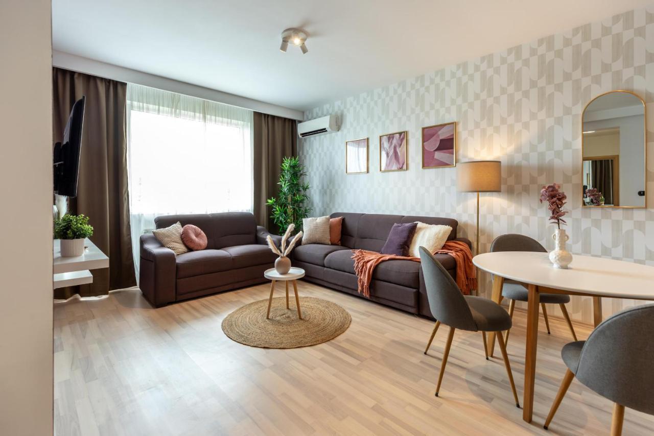 Appartamento Long Heaven - Comfortable & Spacious In Baneasa